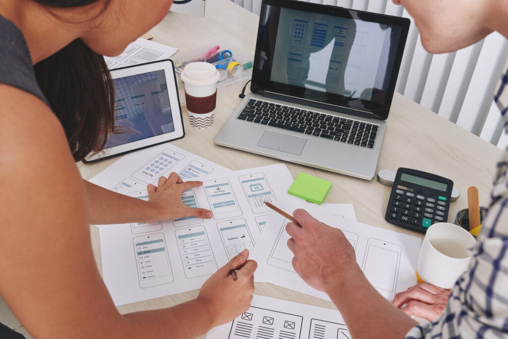 Diseño de interfaz intuitiva para mejorar la experiencia de usuario en sitios web